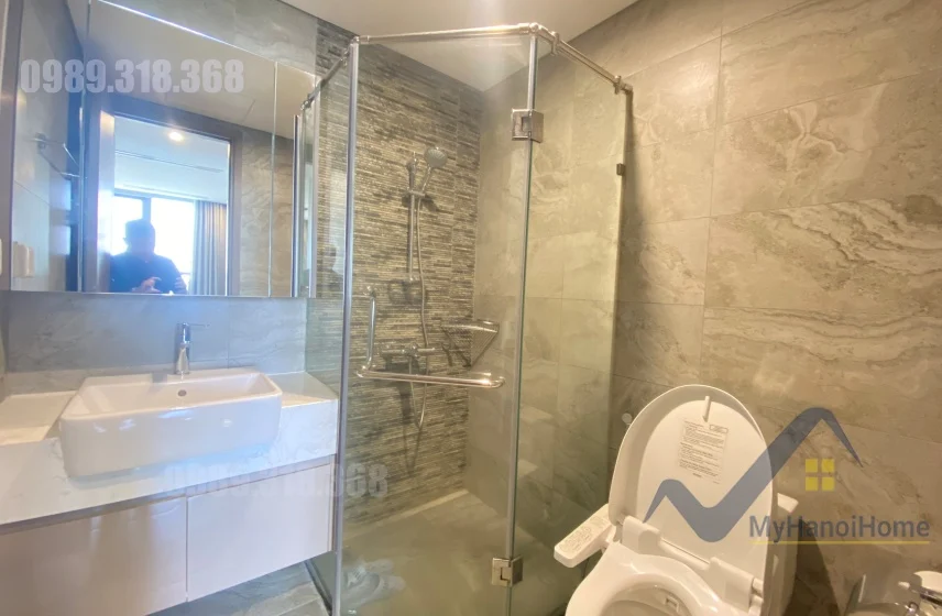 Xem ảnh 13: Ảnh 13: Cho thuê căn hộ đập thông 3PN, 4WC Vinhomes Symphony 130m2