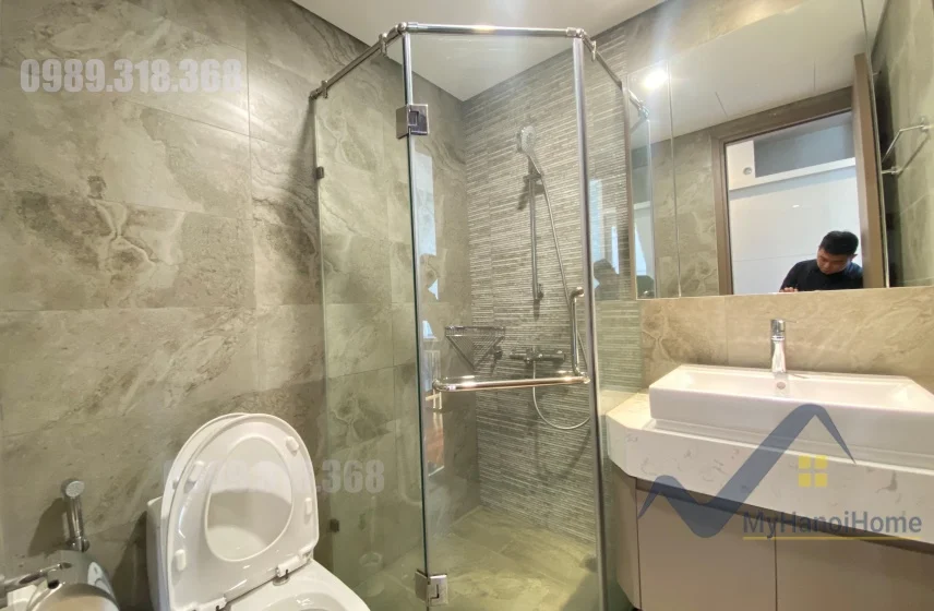 Xem ảnh 16: Ảnh 16: Cho thuê căn hộ đập thông 3PN, 4WC Vinhomes Symphony 130m2