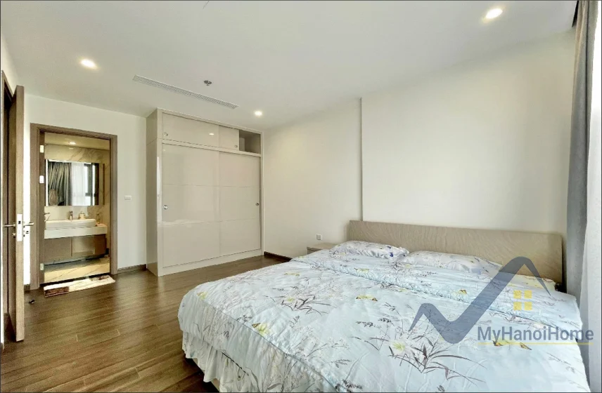 Xem ảnh 8: Ảnh 8: Cho thuê căn hộ Vinhomes Symphony Riverside 3PN