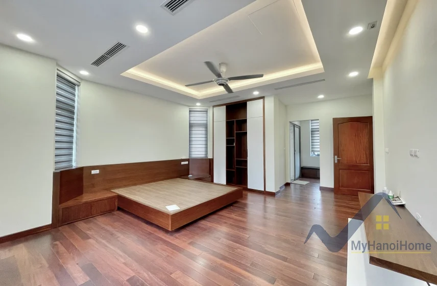 Xem ảnh 11: Ảnh 11: Cho thuê đơn lập Vinhomes Harmony full nội thất bên Hồ