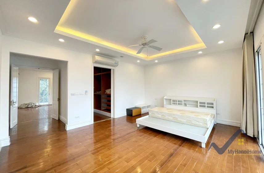Xem ảnh 3: Ảnh 3: Cho thuê đơn lập Vinhomes Riverside gần Almaz và BIS