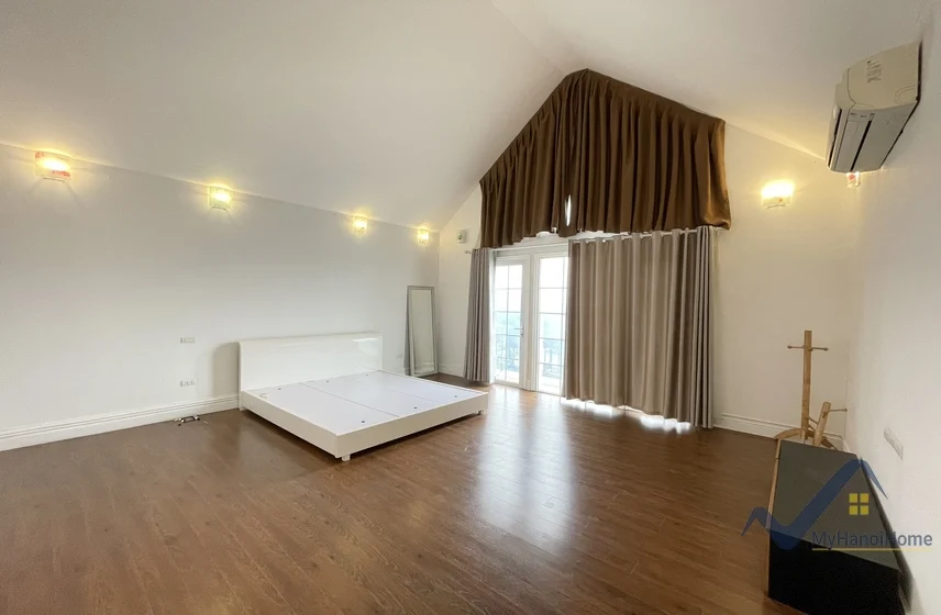 Xem ảnh 11: Ảnh 11: Cho thuê đơn lập Vinhomes Riverside gần Almaz và BIS