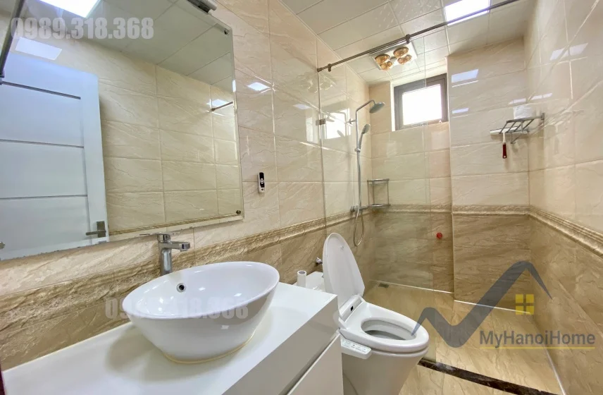 Xem ảnh 9: Ảnh 9: Cho thuê đơn lập Vinhomes Riverside phong cách hiện đại, full đồ