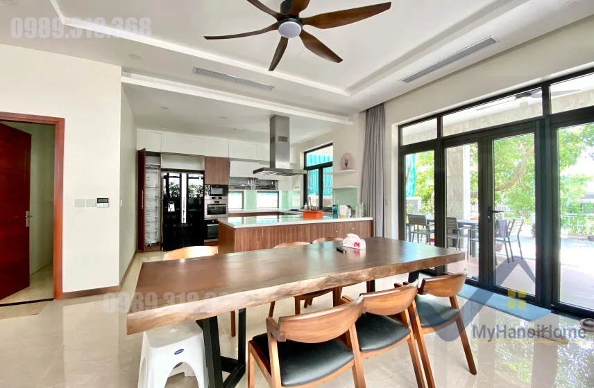 Xem ảnh 13: Ảnh 13: Cho thuê đơn lập Vinhomes Riverside phong cách hiện đại, full đồ
