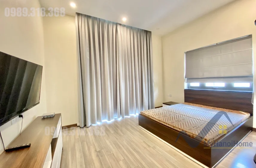 Xem ảnh 16: Ảnh 16: Cho thuê đơn lập Vinhomes Riverside phong cách hiện đại, full đồ