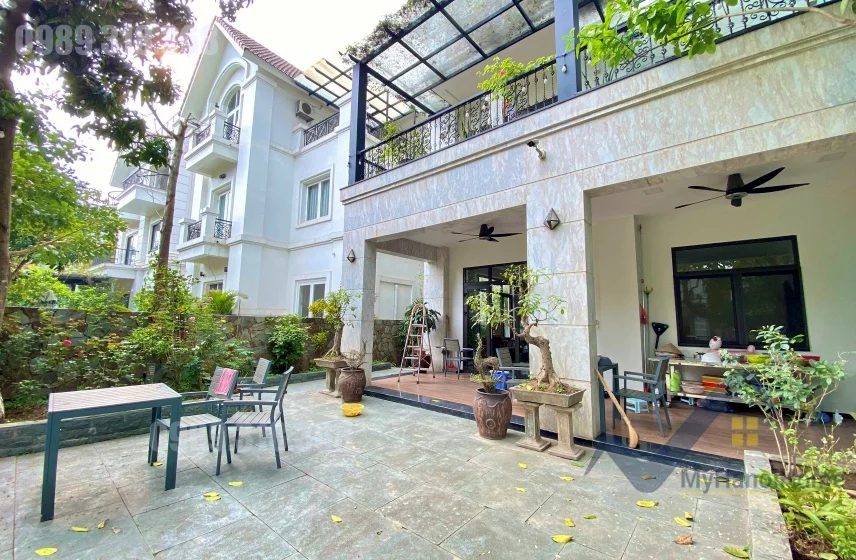 Xem ảnh 23: Ảnh 23: Cho thuê đơn lập Vinhomes Riverside phong cách hiện đại, full đồ