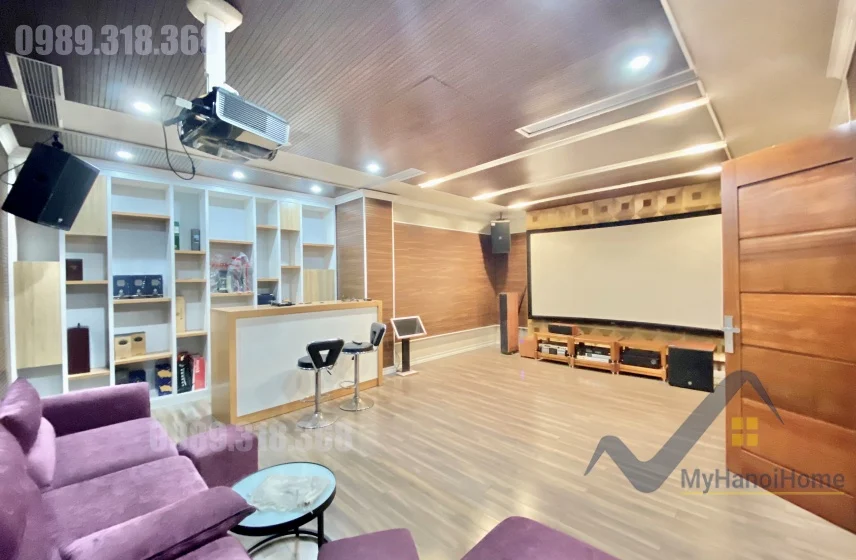 Xem ảnh 25: Ảnh 25: Cho thuê đơn lập Vinhomes Riverside phong cách hiện đại, full đồ
