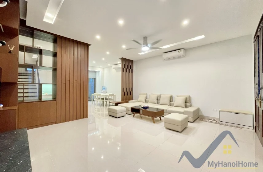 Xem ảnh 2: Ảnh 2: Cho thuê nhà 4PN khép kín Vinhomes Harmony