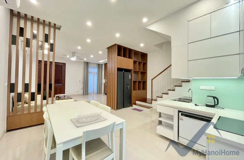 Xem ảnh 17: Ảnh 17: Cho thuê nhà 4PN khép kín Vinhomes Harmony