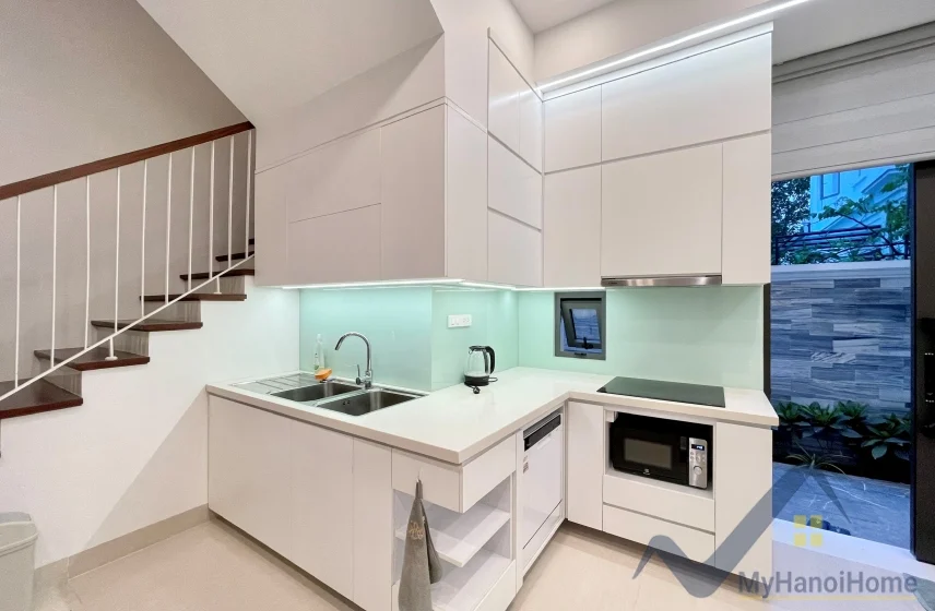 Xem ảnh 18: Ảnh 18: Cho thuê nhà 4PN khép kín Vinhomes Harmony