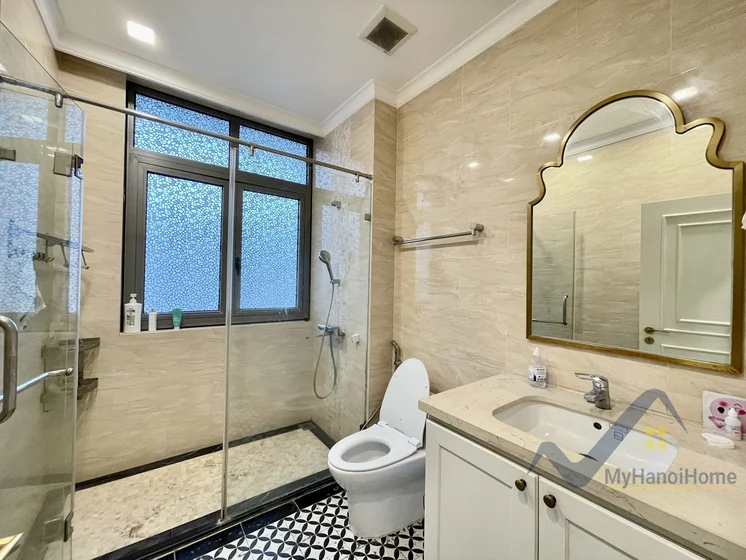 Xem ảnh 12: Ảnh 12: Cho thuê nhà liền kề Vinhomes Harmony Long Biên full đồ