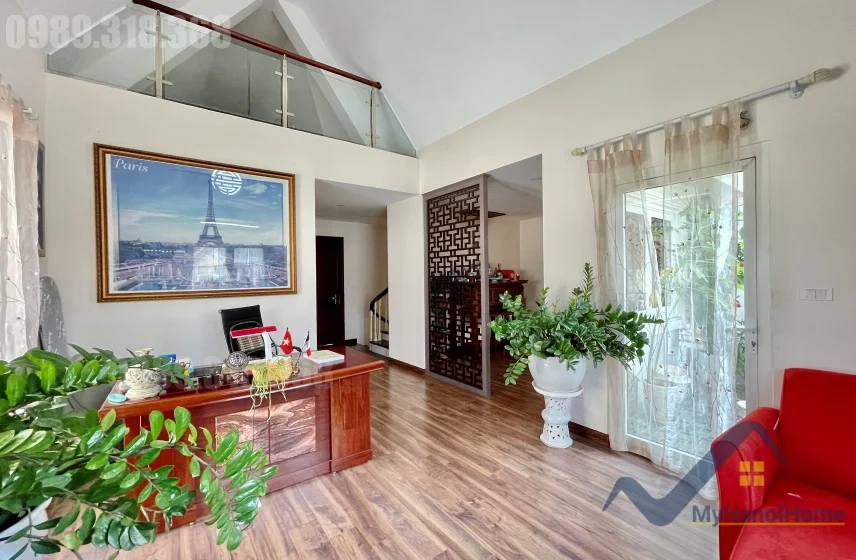 Xem ảnh 17: Ảnh 17: Cho thuê nhà liền kề Vinhomes Riverside 4 phòng ngủ