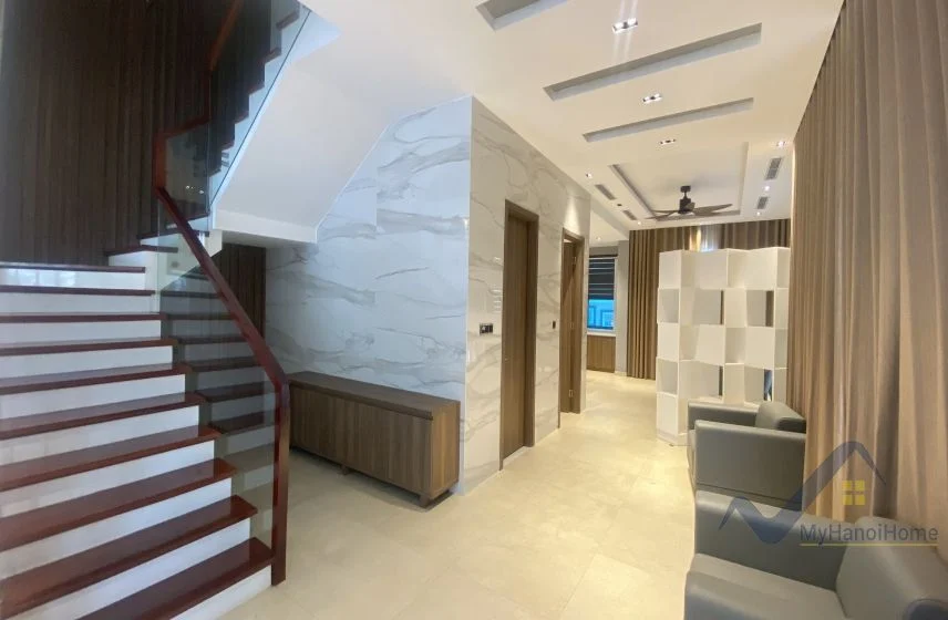 Xem ảnh 16: Ảnh 16: Cho thuê nhà Nguyệt Quế Vinhomes The Harmony full đồ
