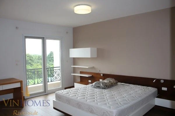 Xem ảnh 4: Ảnh 4: Cho thuê nhà tại Vinhomes Riverside Hoa Lan full nội thất