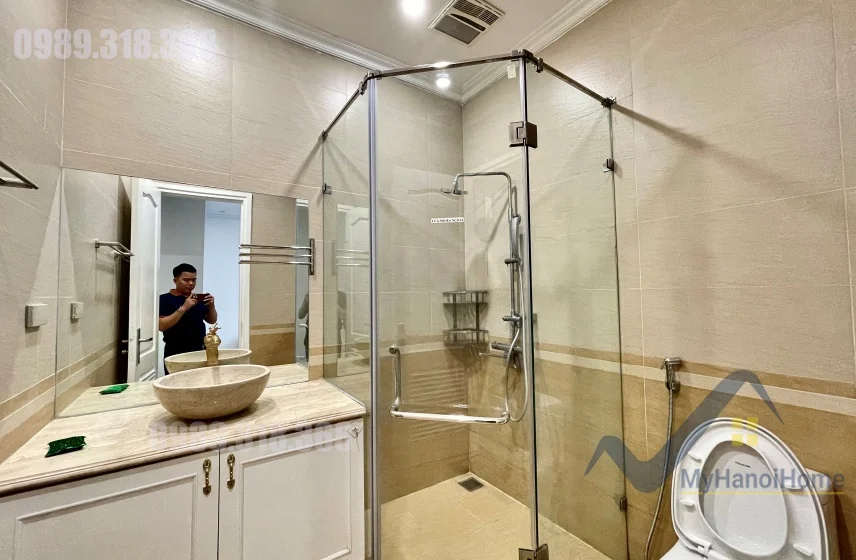 Xem ảnh 4: Ảnh 4: Cho thuê nhà Vinhome Harmony full nội thất mới hoàn thiện 4PN