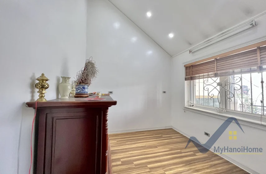 Xem ảnh 9: Ảnh 9: Cho thuê nhà Vinhomes Riverside Long Biên, 4PN đủ nội thất