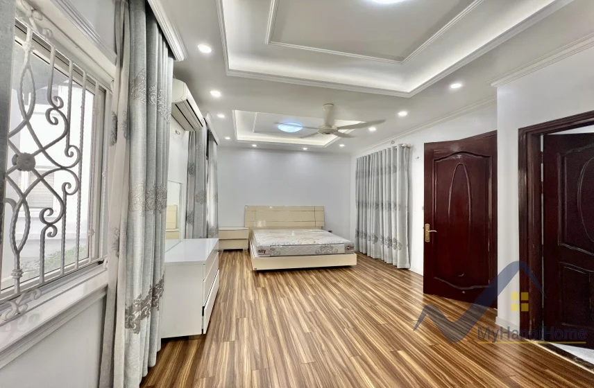 Xem ảnh 17: Ảnh 17: Cho thuê nhà Vinhomes Riverside Long Biên, 4PN đủ nội thất
