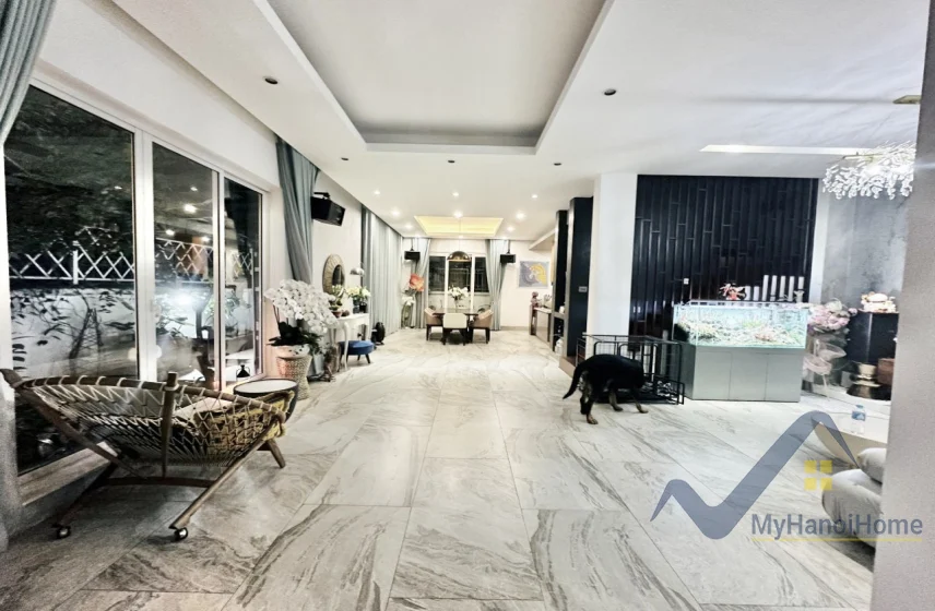 Xem ảnh 2: Ảnh 2: Cho thuê nhà Vinhomes Riverside thiết kế nội thất hiện đại