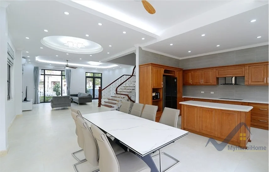 Xem ảnh 15: Ảnh 15: Cho thuê song lập Vinhomes Riverside đủ đồ, có tầng hầm