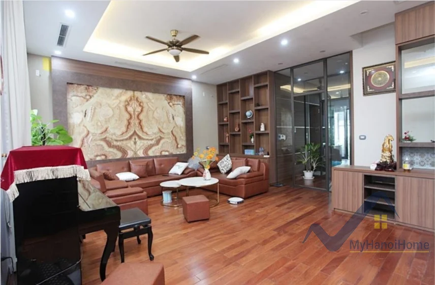 Xem ảnh 2: Ảnh 2: Cho thuê song lập Vinhomes Riverside gần trường BIS và Almaz