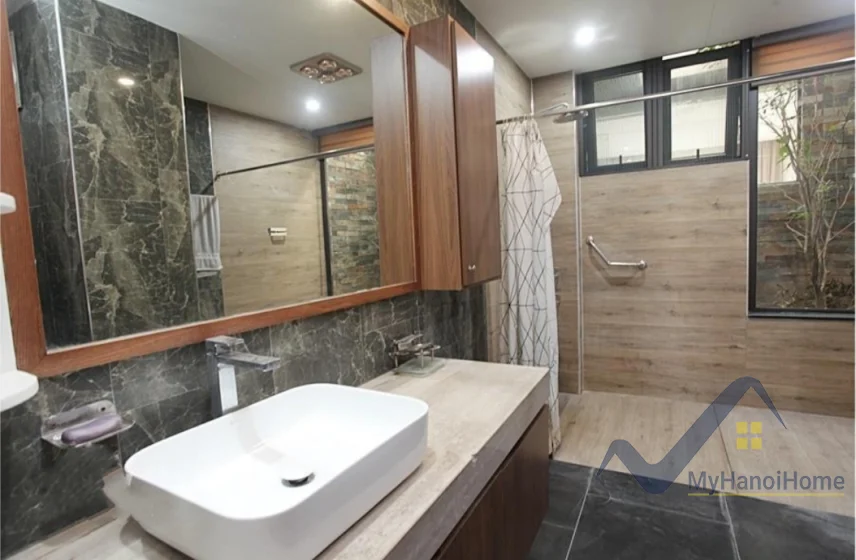 Xem ảnh 9: Ảnh 9: Cho thuê song lập Vinhomes Riverside gần trường BIS và Almaz
