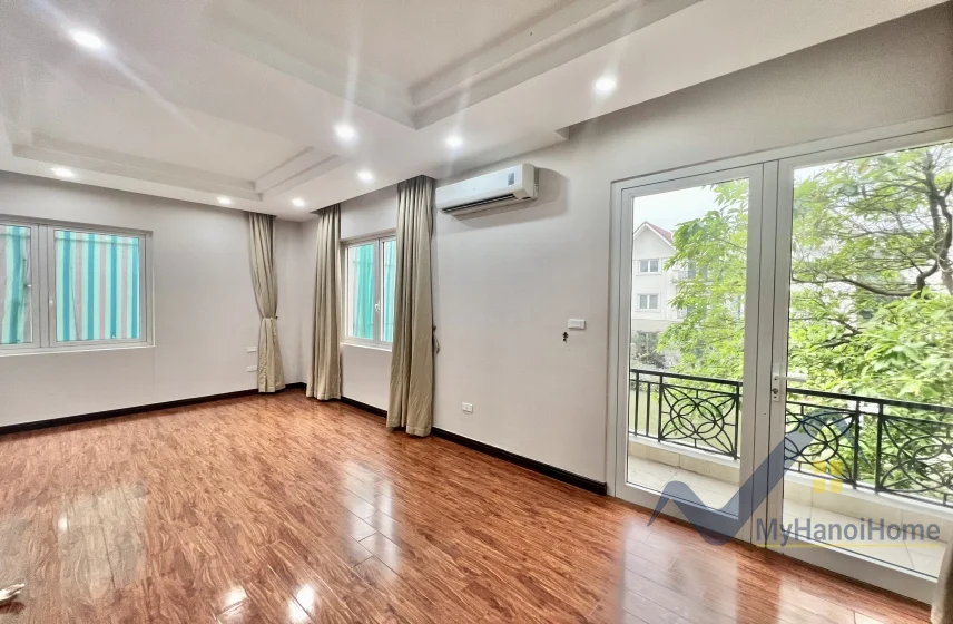 Xem ảnh 4: Ảnh 4: Cho thuê song lập Vinhomes Riverside thiết kế gồm 4PN