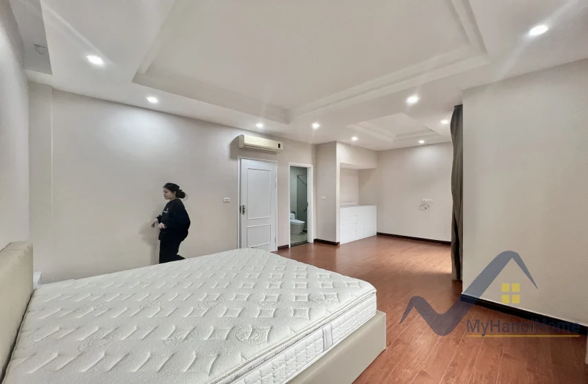 Xem ảnh 17: Ảnh 17: Cho thuê song lập Vinhomes Riverside thiết kế gồm 4PN