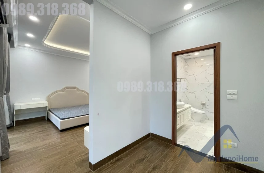 Xem ảnh 3: Ảnh 3: Cho thuê Vinhomes Riverside biệt thự song lập hoàn thiện mới