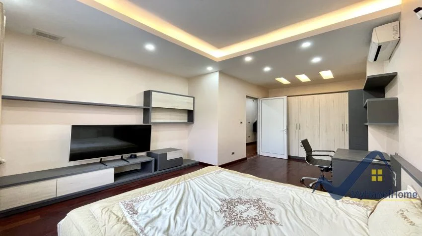 Xem ảnh 10: Ảnh 10: Cho thuê Vinhomes Riverside căn song lập full nội thất