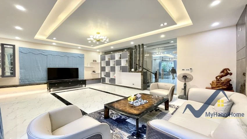 Xem ảnh 13: Ảnh 13: Cho thuê Vinhomes Riverside căn song lập full nội thất