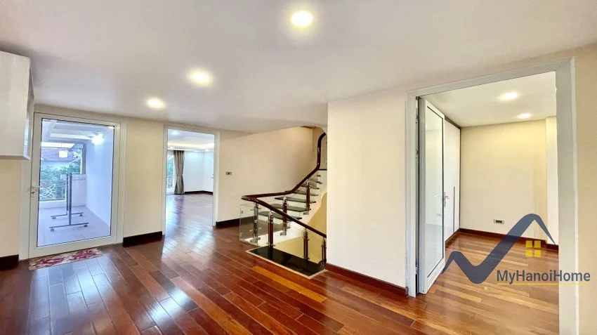 Xem ảnh 15: Ảnh 15: Cho thuê Vinhomes Riverside căn song lập full nội thất