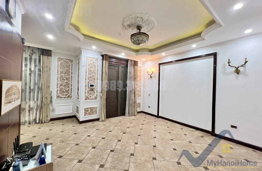 Xem ảnh 3: Ảnh 3: Chủ nhà cho thuê biệt thự Vinhomes Riverside đủ đồ 4PN hiện đại