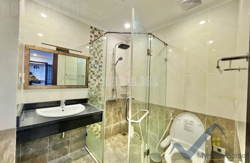 Xem ảnh 10: Ảnh 10: Chủ nhà cho thuê biệt thự Vinhomes Riverside đủ đồ 4PN hiện đại