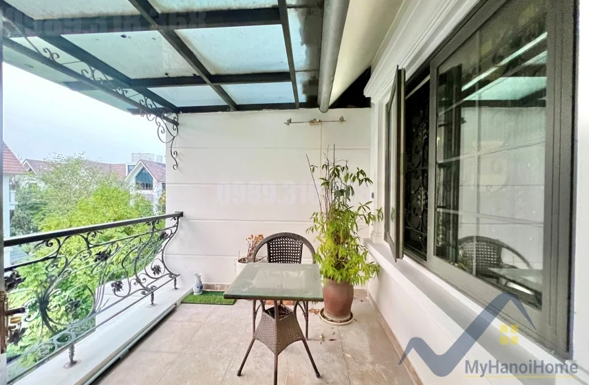 Xem ảnh 14: Ảnh 14: Chủ nhà cho thuê biệt thự Vinhomes Riverside đủ đồ 4PN hiện đại