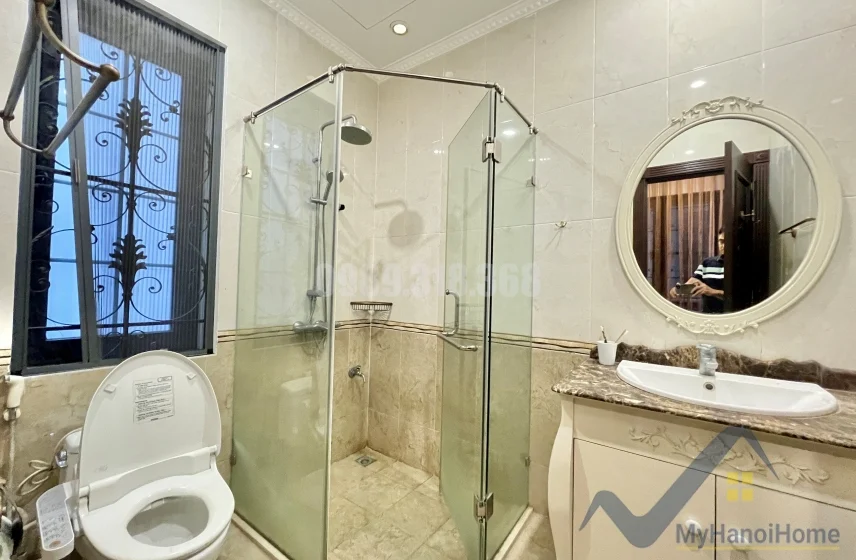 Xem ảnh 23: Ảnh 23: Chủ nhà cho thuê biệt thự Vinhomes Riverside đủ đồ 4PN hiện đại