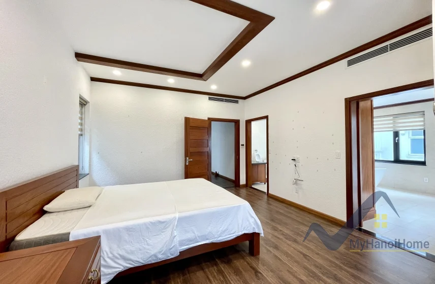 Xem ảnh 7: Ảnh 7: Đơn lập Vinhomes Riverside cho thuê full nội thất vườn rộng