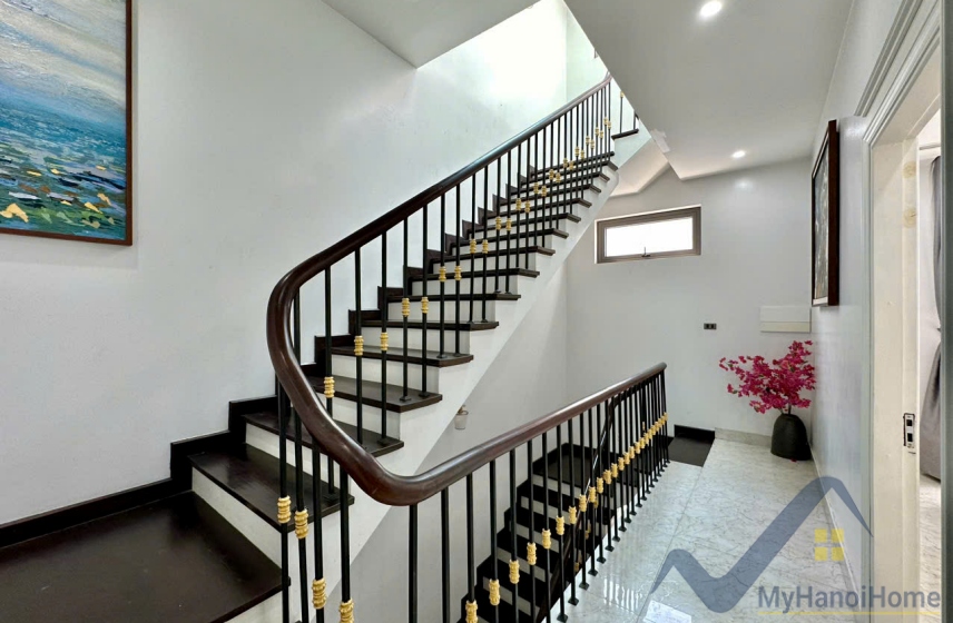 Liền kề Vinhomes Harmony cho thuê trang bị full nội thất 11