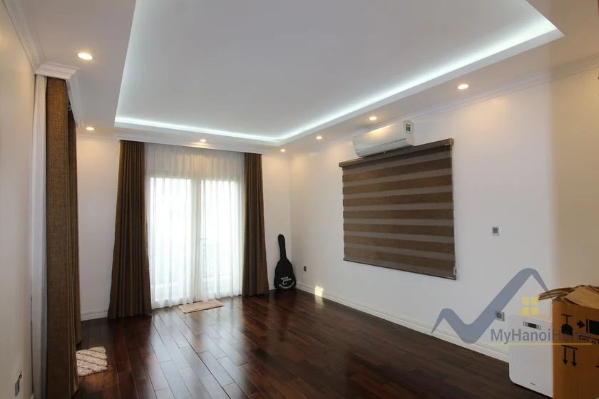 Xem ảnh 7: Ảnh 7: Liền kề Vinhomes Riverside giai đoạn 1 cần cho thuê