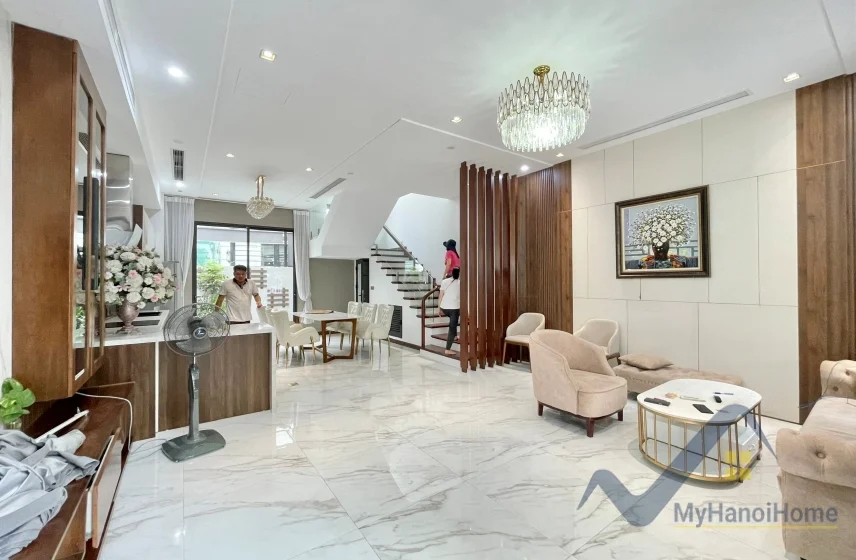 Xem ảnh 2: Ảnh 2: Nhà liền kề tại KĐT Vinhomes The Harmony cho thuê đủ đồ