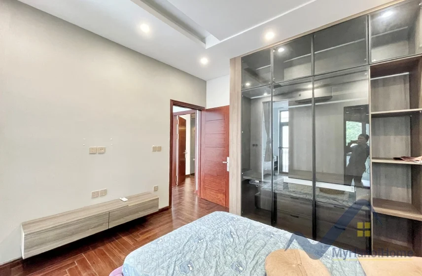 Xem ảnh 16: Ảnh 16: Nhà liền kề tại KĐT Vinhomes The Harmony cho thuê đủ đồ