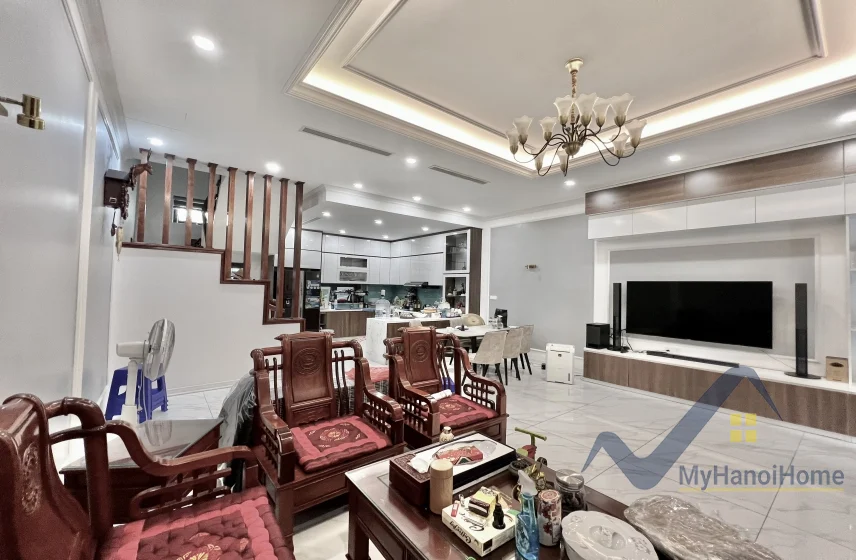 Xem ảnh 10: Ảnh 10: Nhà liền kề Vinhomes Harmony cho thuê 3PN full đồ