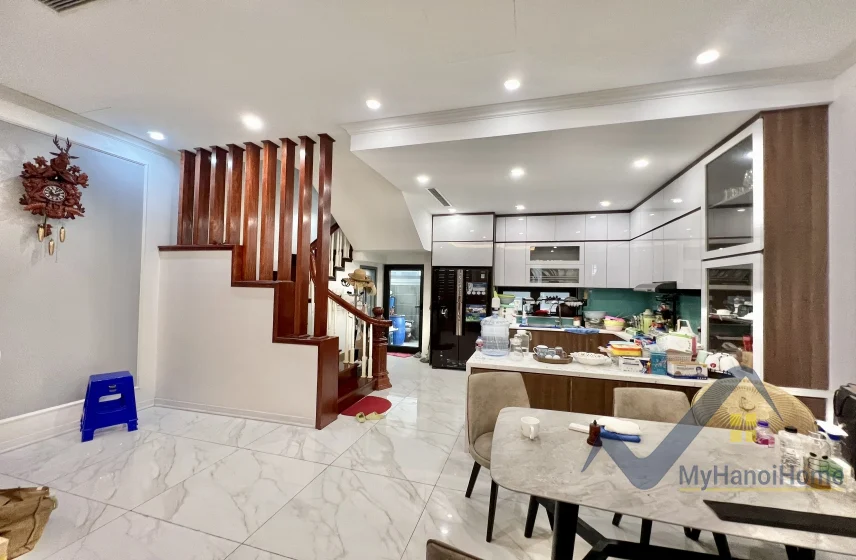 Xem ảnh 11: Ảnh 11: Nhà liền kề Vinhomes Harmony cho thuê 3PN full đồ