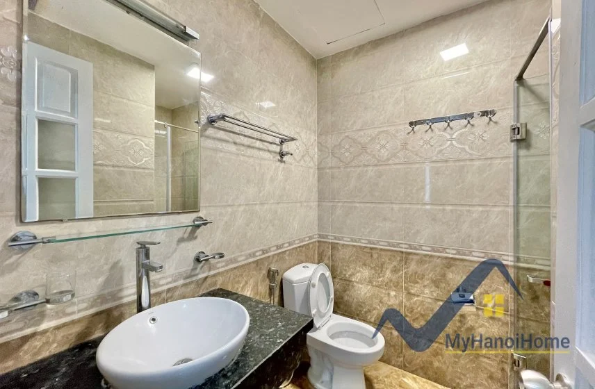 Xem ảnh 4: Ảnh 4: Nhà mới cho thuê Vinhomes Riverside nội thất hiện đại