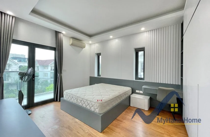 Xem ảnh 6: Ảnh 6: Nhà mới cho thuê Vinhomes Riverside nội thất hiện đại