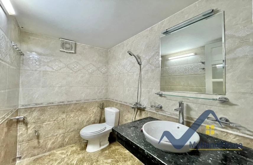 Xem ảnh 11: Ảnh 11: Nhà mới cho thuê Vinhomes Riverside nội thất hiện đại