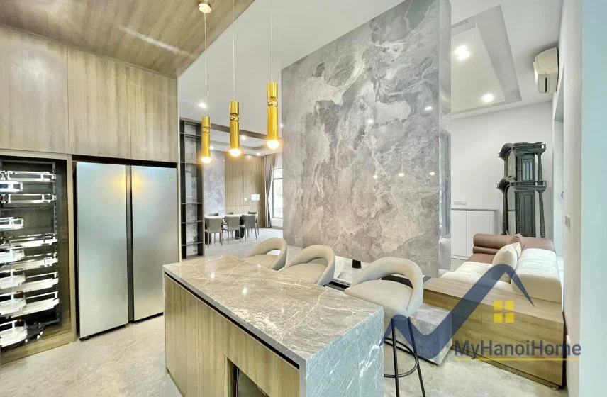 Xem ảnh 13: Ảnh 13: Nhà mới cho thuê Vinhomes Riverside nội thất hiện đại
