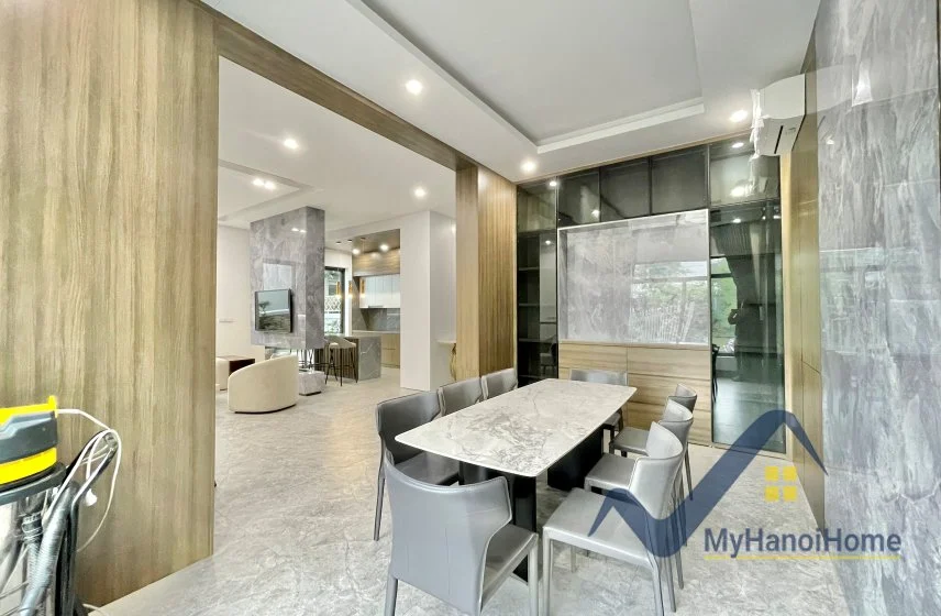 Xem ảnh 14: Ảnh 14: Nhà mới cho thuê Vinhomes Riverside nội thất hiện đại