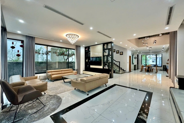 Thuê biệt thự Vinhomes Riverside đơn lập view sông 4PN