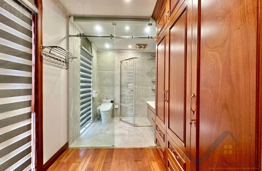 Xem ảnh 9: Ảnh 9: Thuê biệt thự có thang máy tại Vinhomes Harmony đủ đồ