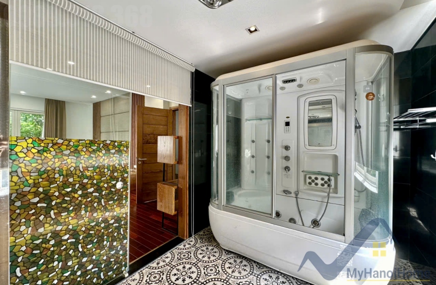 Thuê biệt thự đơn lập Vinhomes Riverside có Gara trong nhà 12